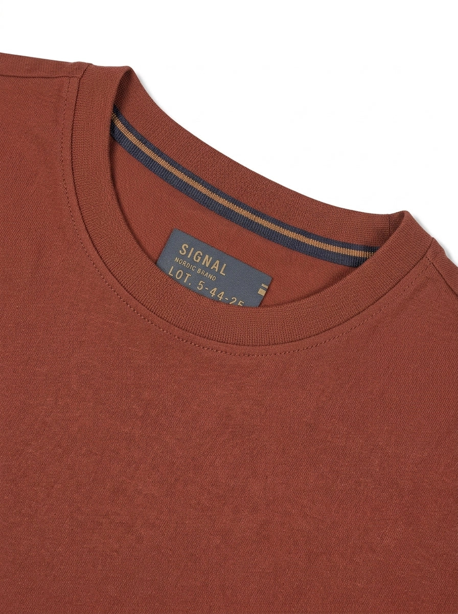 EddySi Tee + - Rusty Red